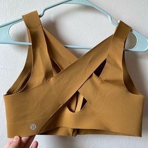 Lululemon 34D enlite bra high support